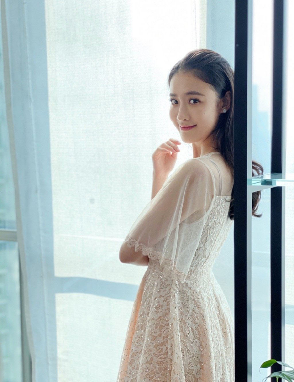 杨祺如,1999年1月27日出生于北京市,中国内地女演员,毕业于北京电影