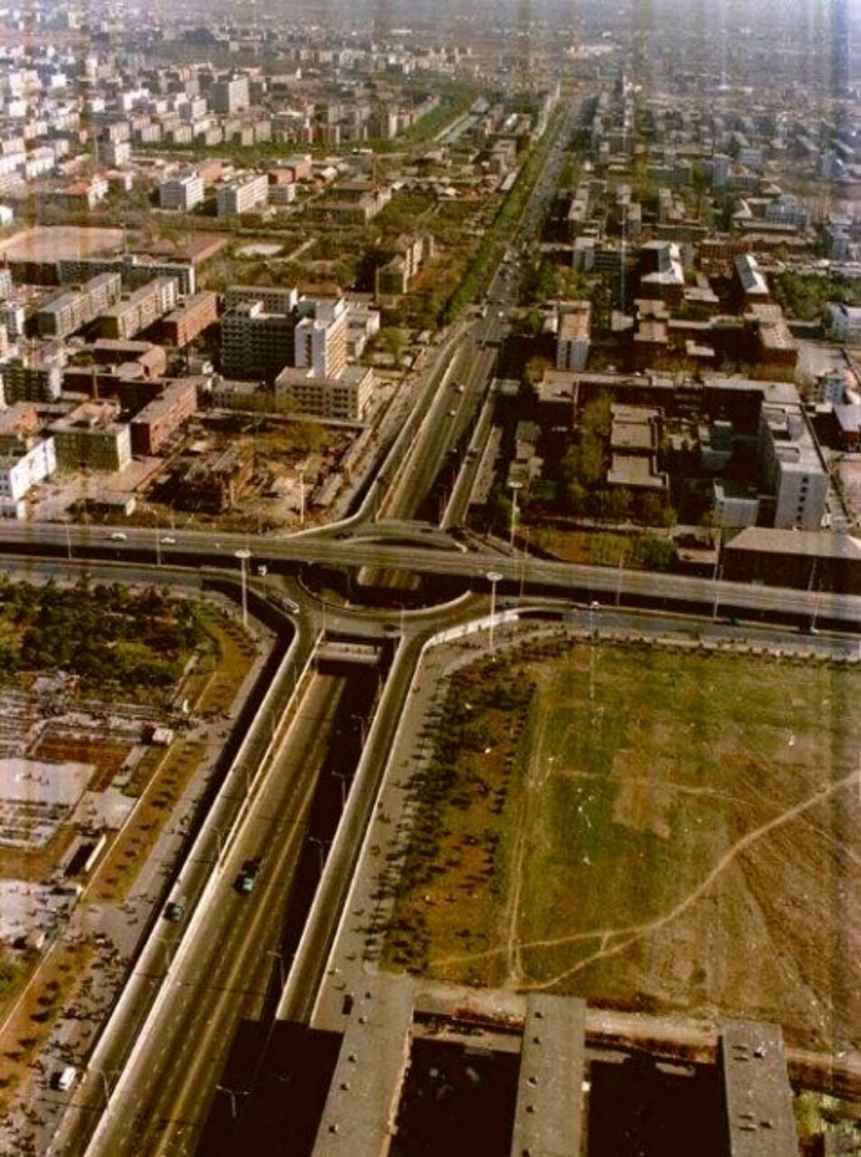 80年代沈阳老照片,经典的城市风貌,建筑景观,你还有印象吗?