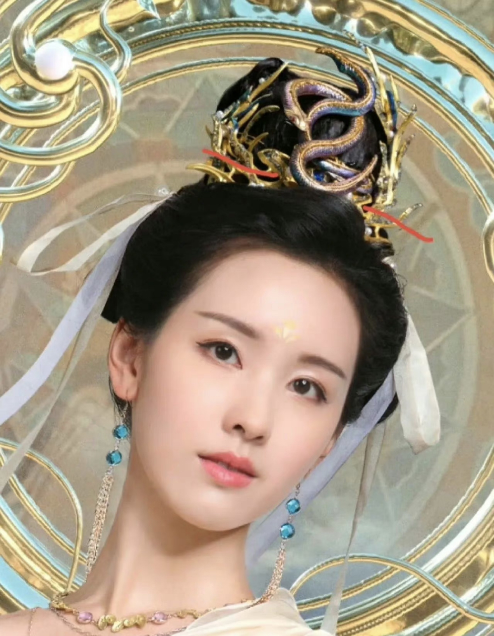 有一种慈悲的感觉,眼神好绝