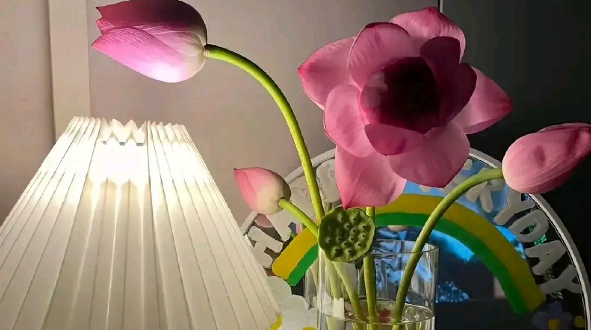 人到中年最大的劫:桃花劫. 最好不要遇到.