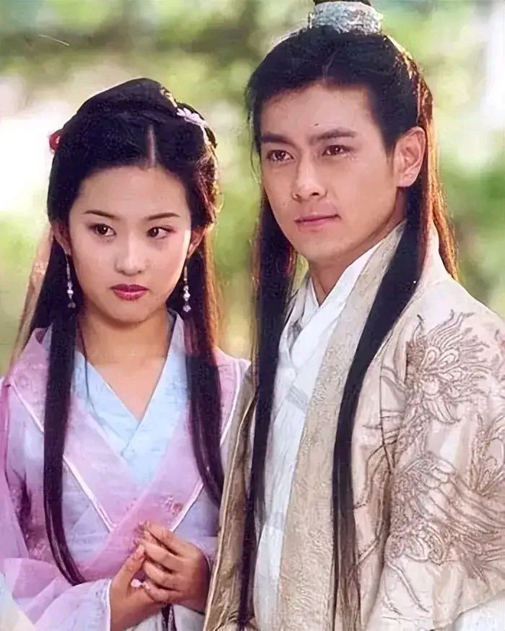 刘亦菲的男主角们,真的都是娱乐圈里数一数二的帅哥,果然美女配帅哥才