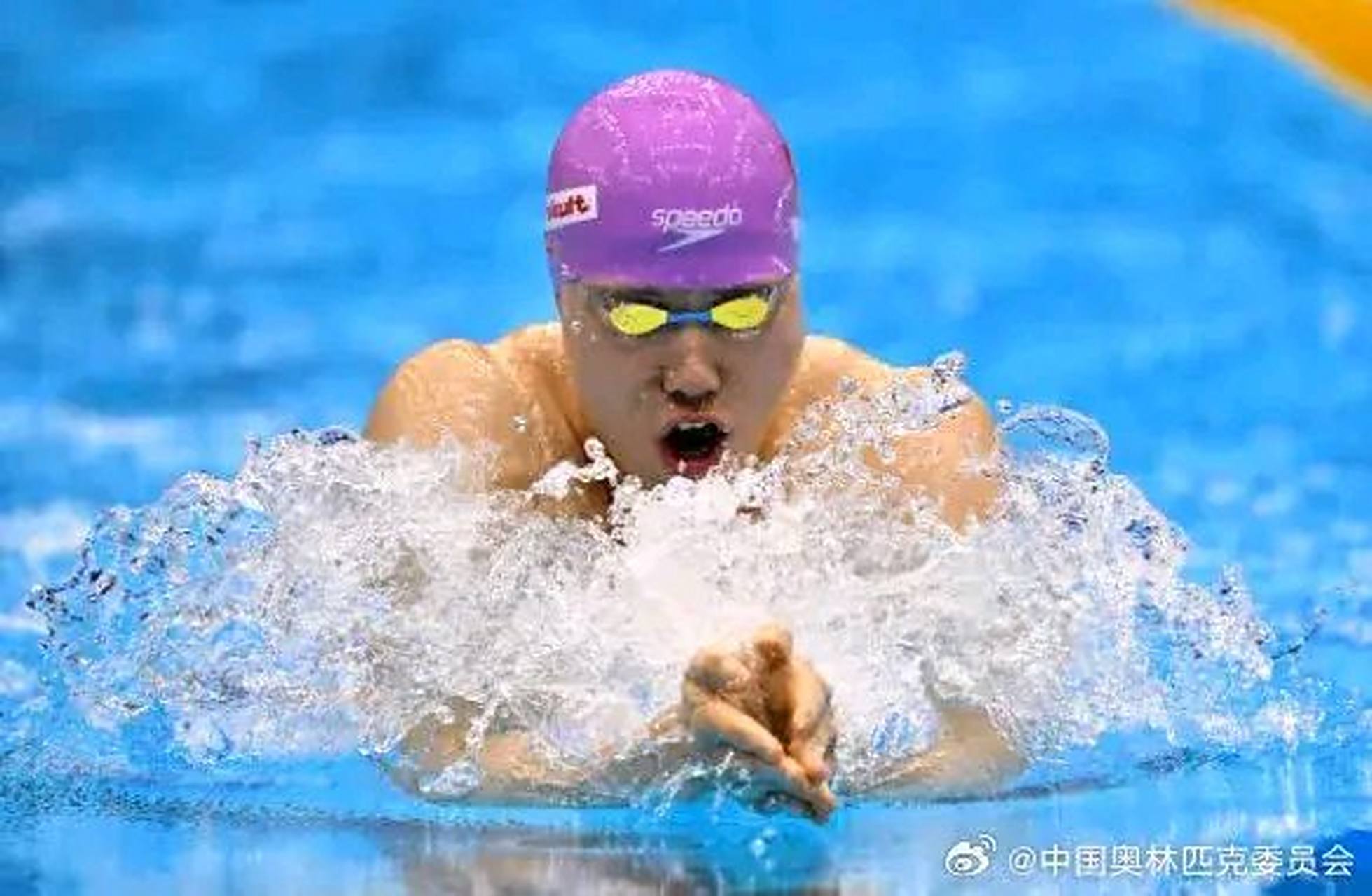 中国游泳队的覃海洋成为继张琳,孙杨,宁泽涛,徐嘉余和汪顺之后,中国