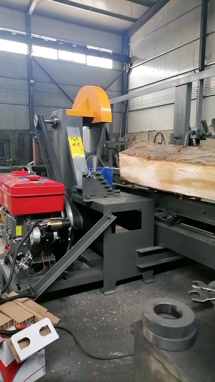 大型圆木推台锯柴油机动力油电两用合金锯片支持定制