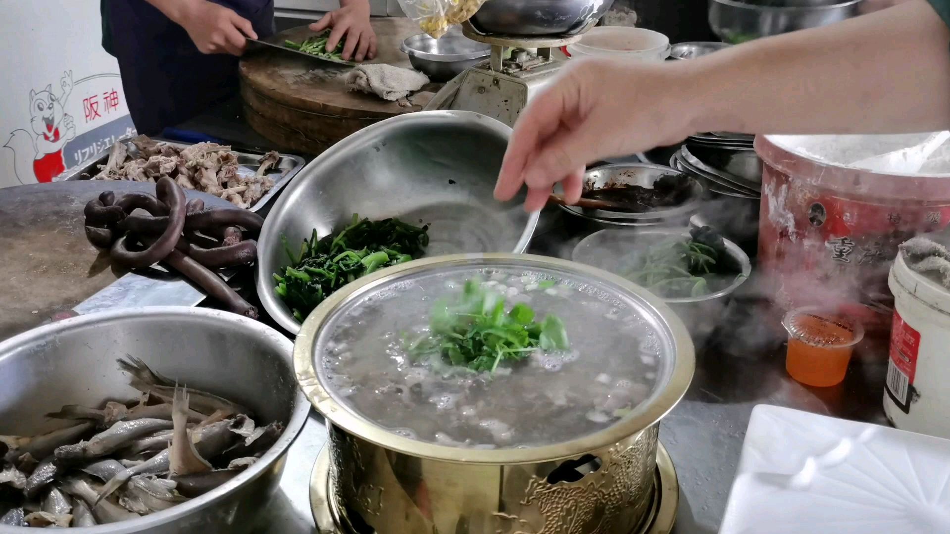 汆羊肉这样做才最嫩,学会了你也秒变大厨