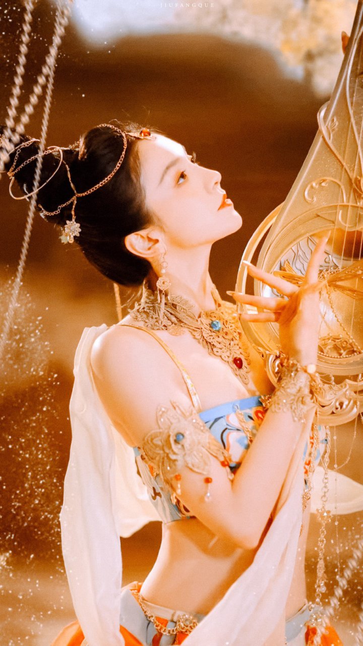 唐诗逸艺术写真～飞天古装仕女