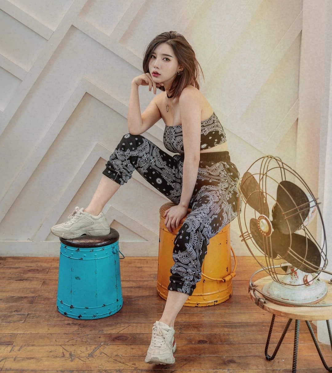 超甜美的车模宋珠儿,这身材堪称一绝啊,完全顶不住