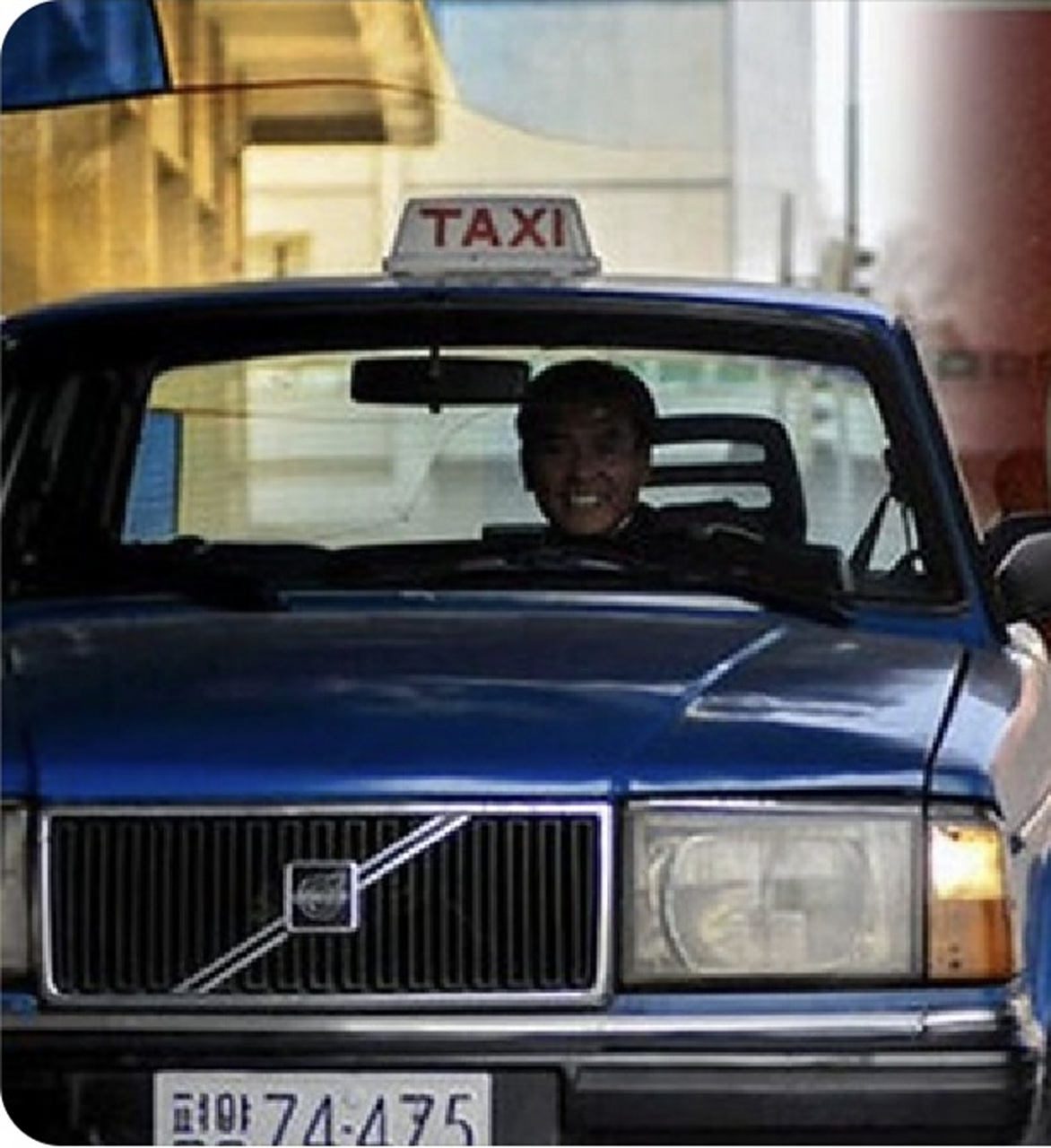 70年代,朝鲜从瑞典订购了1,000辆沃尔沃汽车.