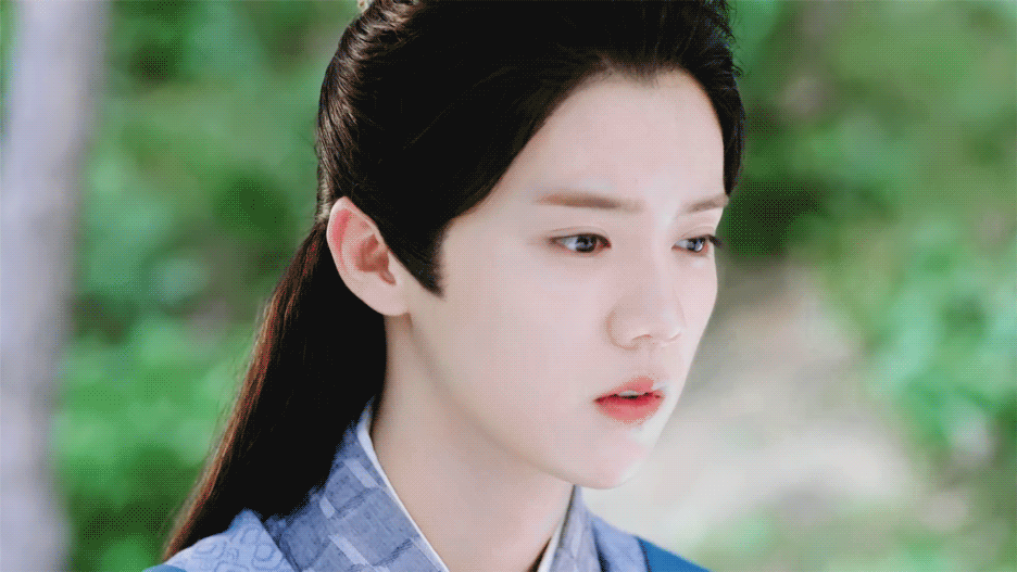 李佳琦侧颜惊艳热搜!这些男明星凭什么能被夸"古风美男"?