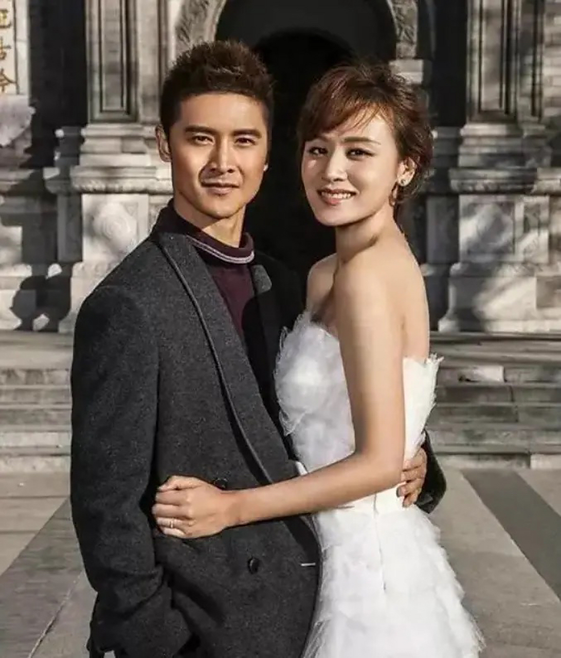 跳水冠军田亮与叶一茜走到了一起,然而田亮的妈妈坚决反对:"郭晶晶