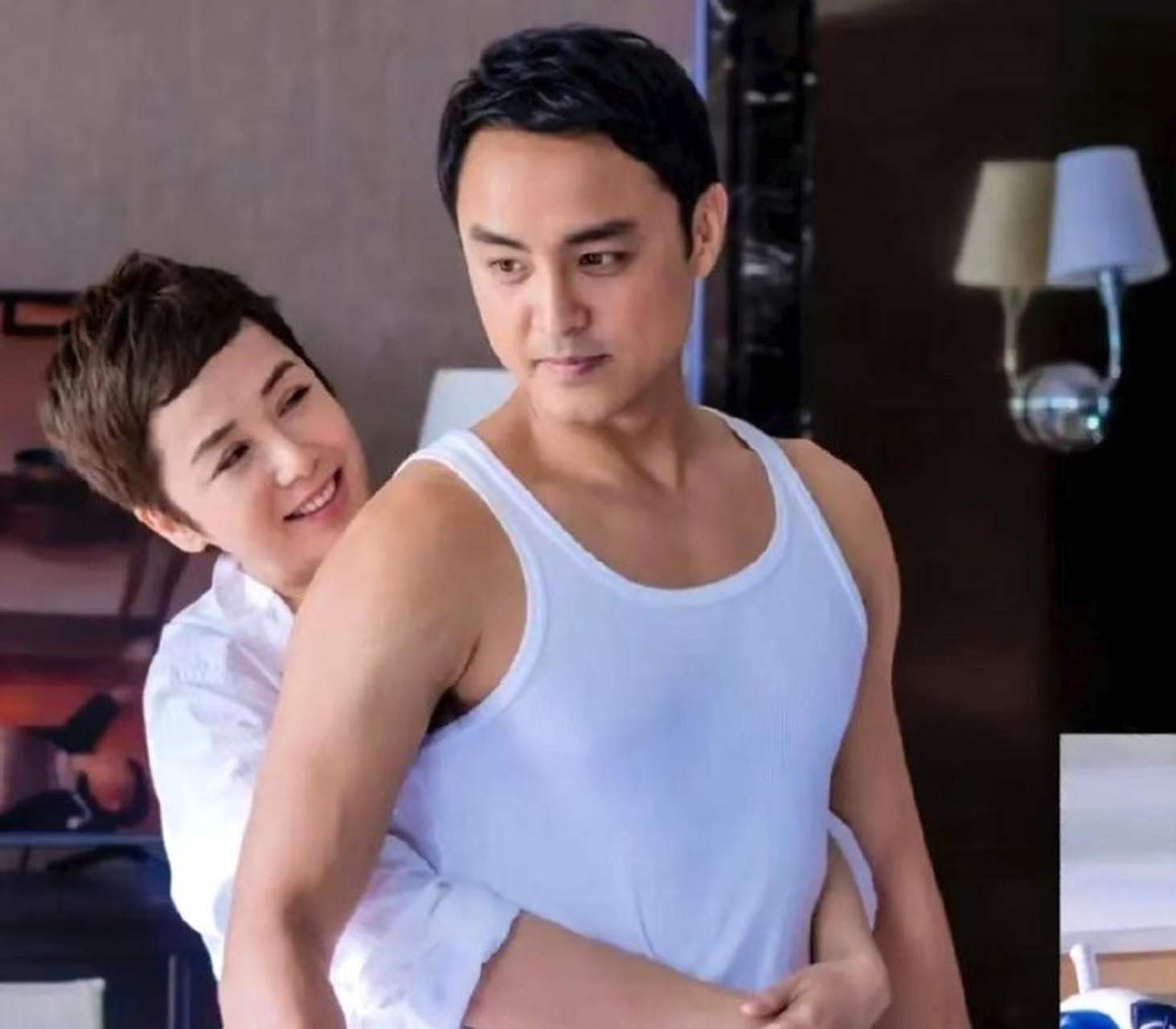 蒋雯丽,明道相差22岁的姐弟恋,被吐槽这是演姐弟恋还是演的母子?