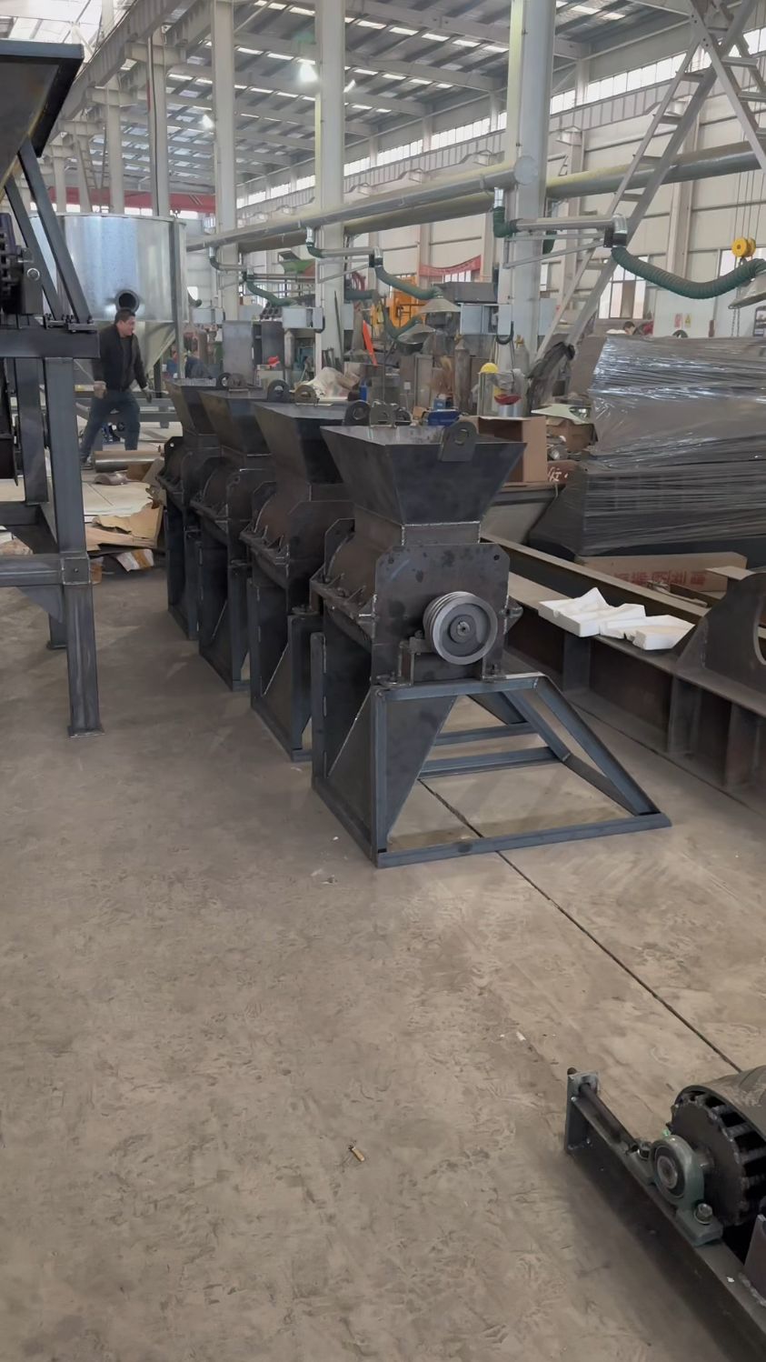 5台小型的粉碎机完工,全国直达#小型粉土机#营养土粉碎机#牛羊粪粉碎