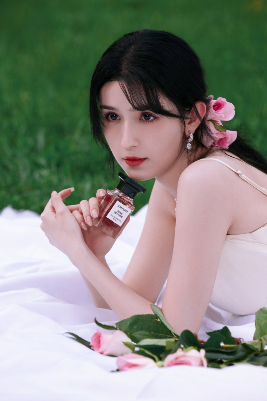 哈妮克孜高清壁纸头像(二十三)[吃鲸]