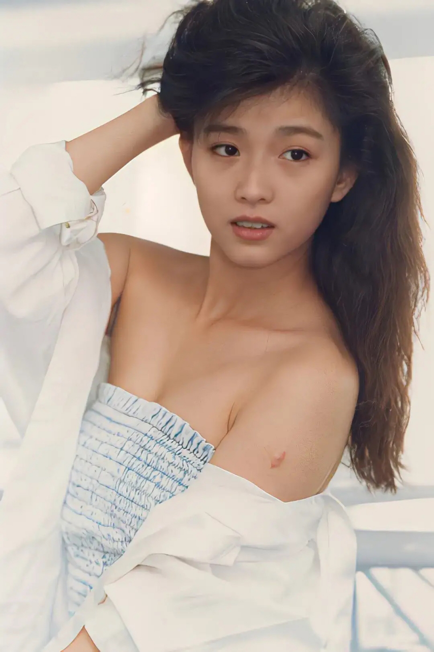 百家号星火计划# 叶全真怀旧照片[鲜花][鲜花][鲜花]