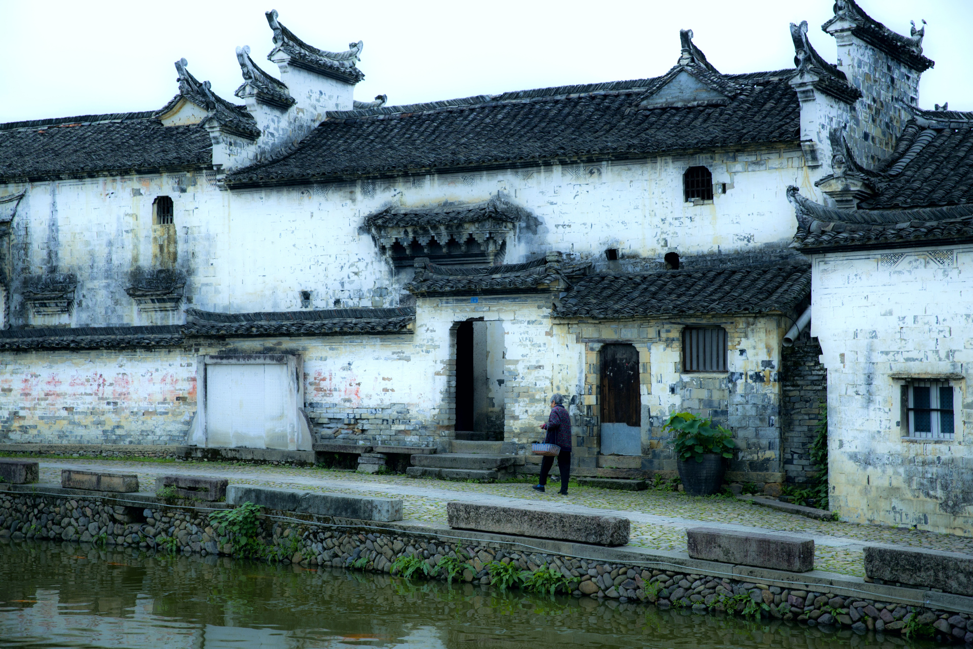 丽水缙云河阳古民居 这是一个有着1100多年历史的传统古村落,"烟灶八