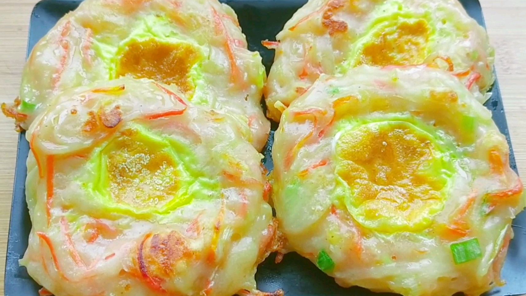 土豆饼还可以这样做,全程不揉面,外酥里软太香了