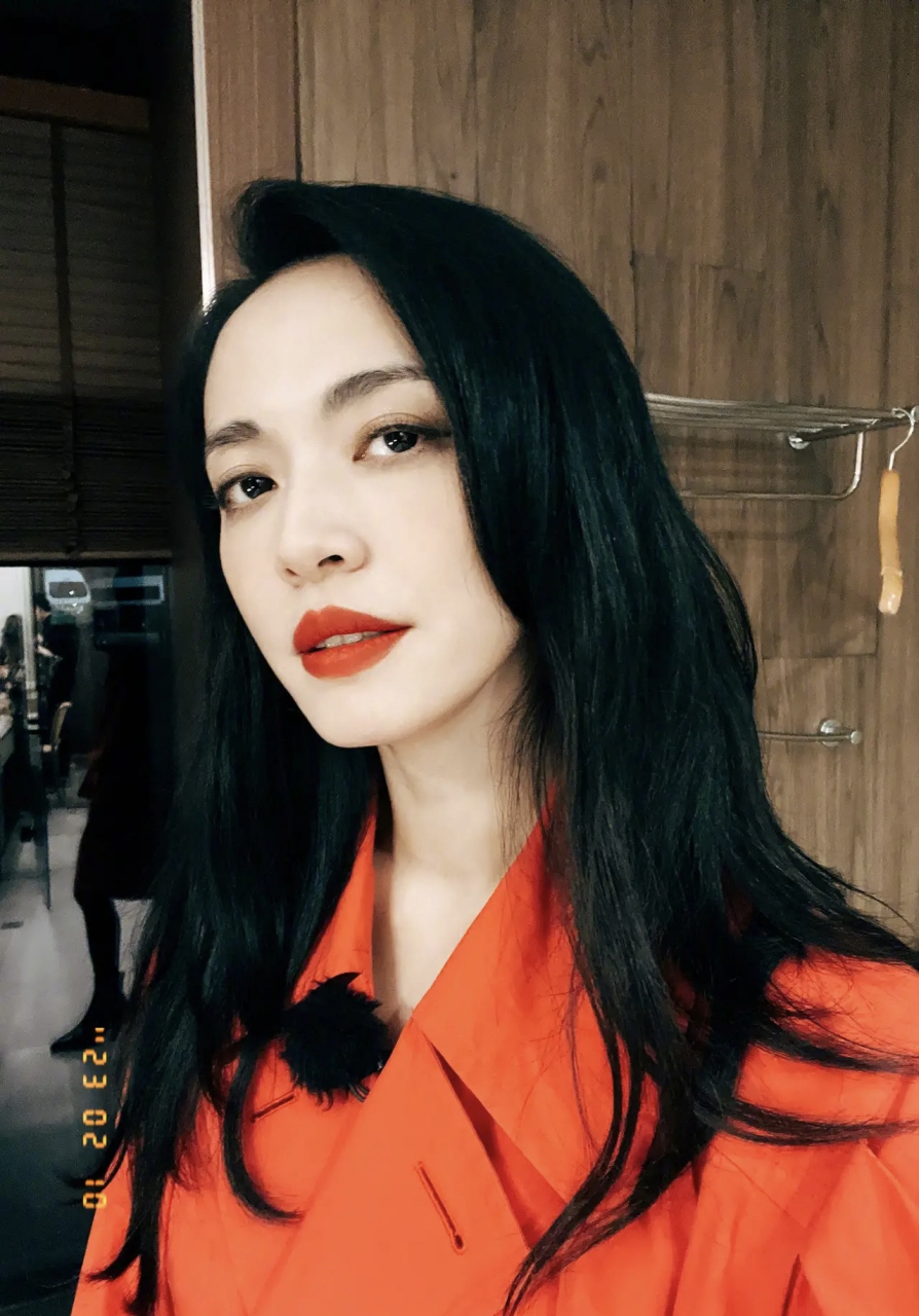 姚晨嘴大怎么了,完全不影响她长得漂亮