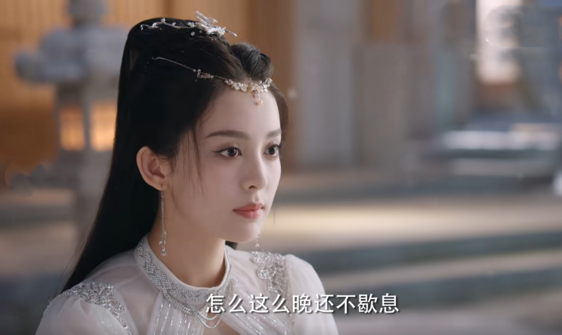 《雪鹰领主》古力娜扎超美超仙剧照[鼓掌][鼓掌] #娱乐最前沿# #影视