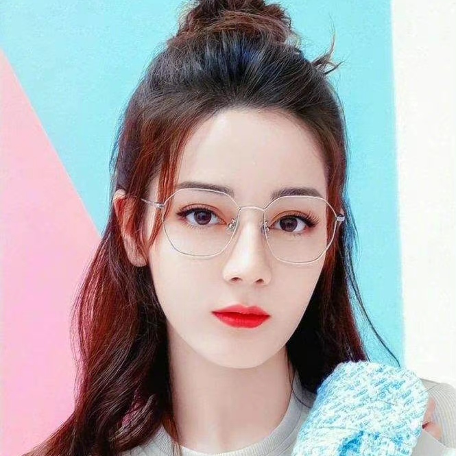 女明星金丝边眼镜造型大赏,谁最美?