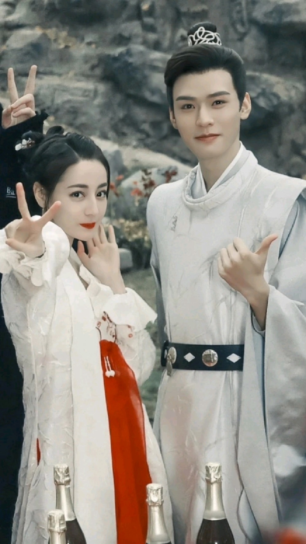 龚俊热巴认证安居乐烨磕到了