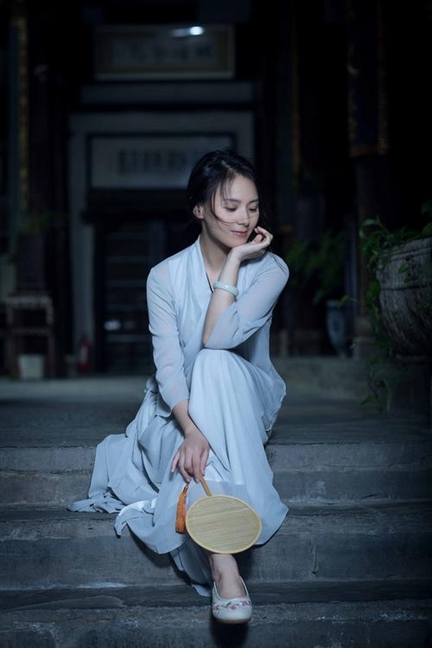 曹艳,1983年1月6日出生于江西,中国内地女演员,毕业于中央戏剧学院
