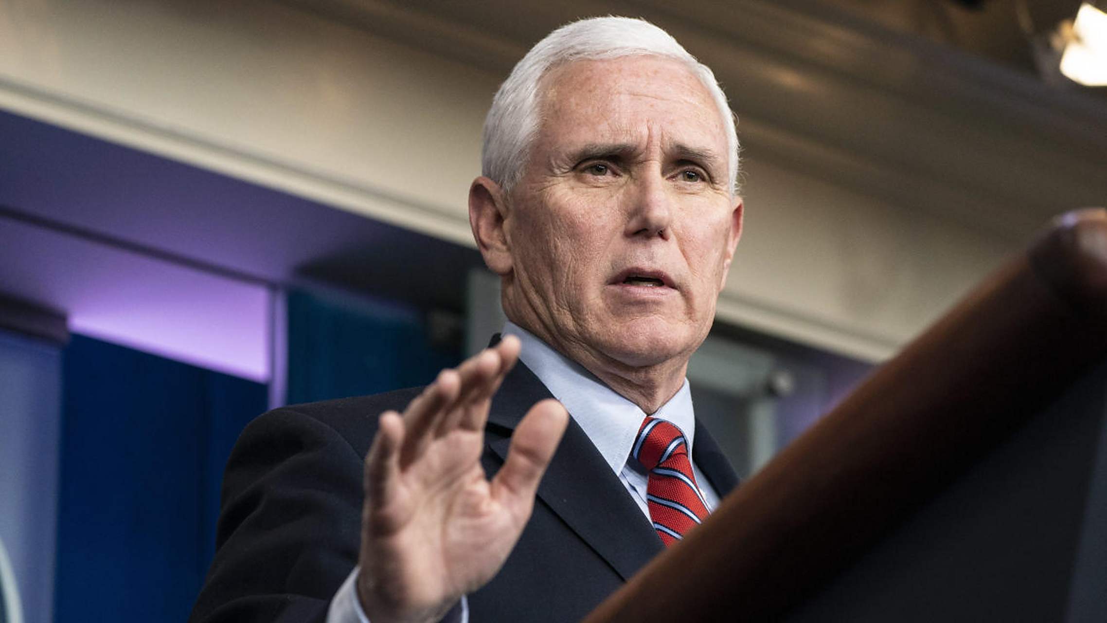 美前副总统彭斯预计下周将在爱荷华州发起总统竞选 哥伦比亚广播公司