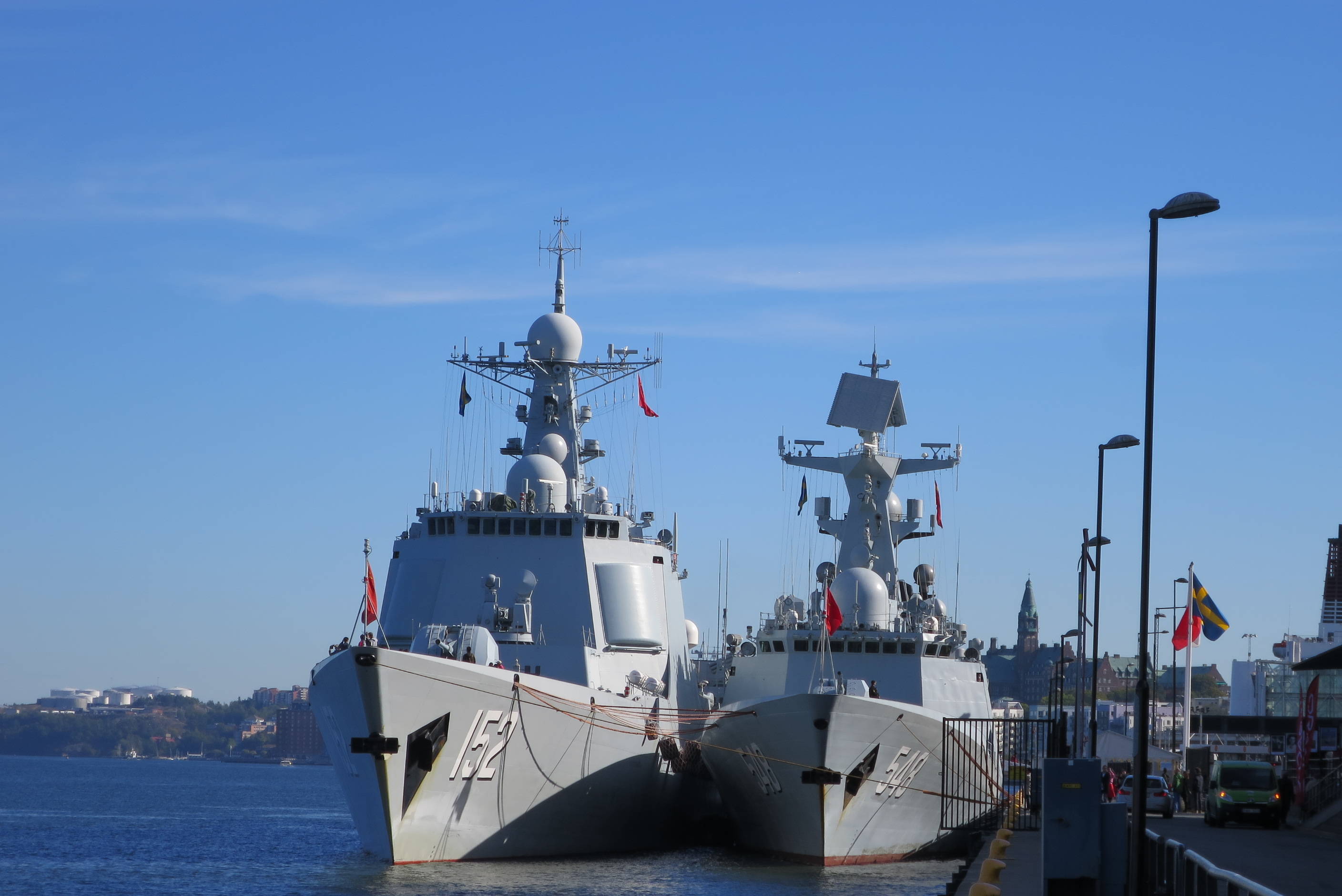 中国海军大规模编队航向全球,被美媒归类为海上超级强权