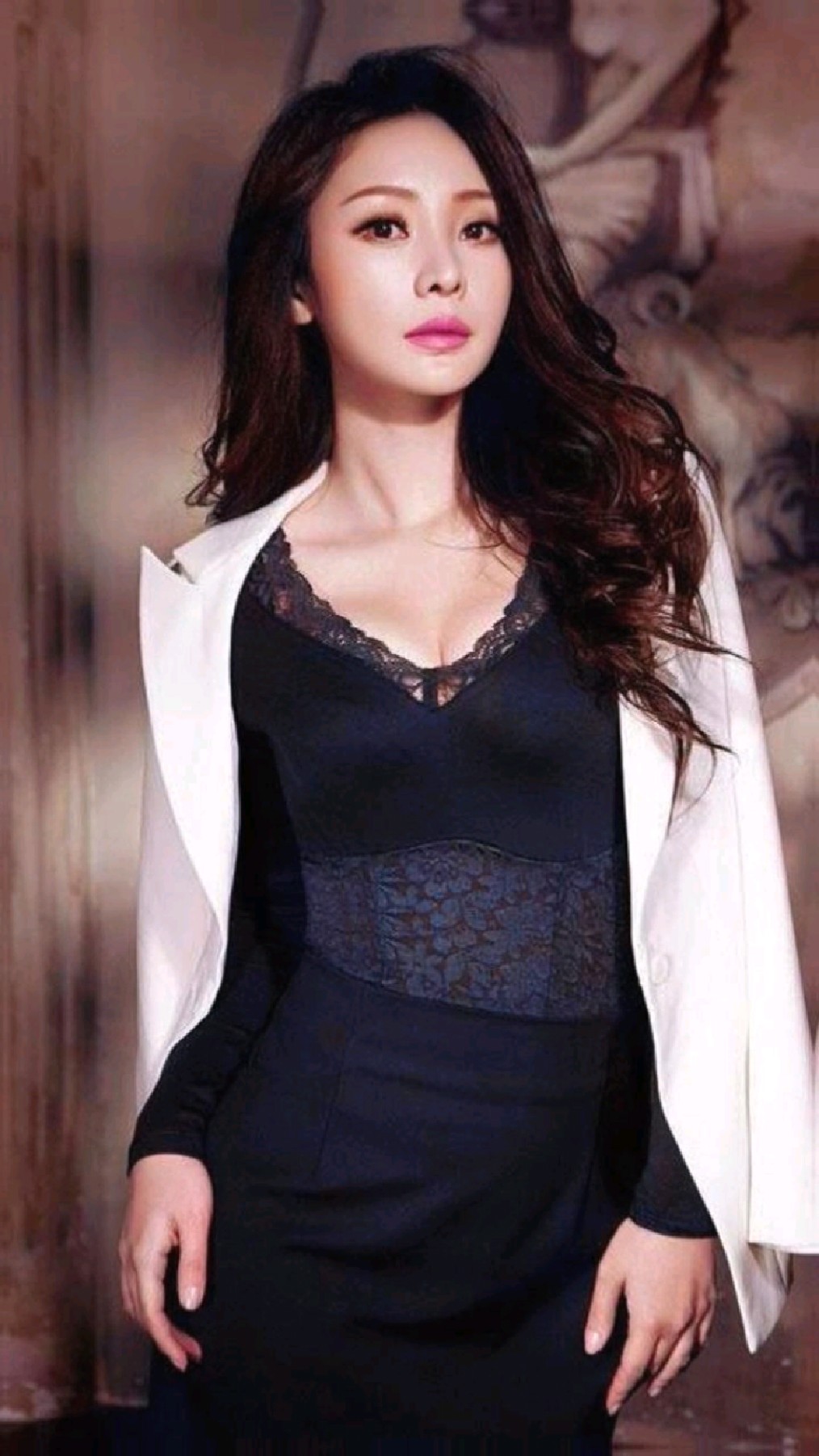 柳岩内衣写真二真是美丽动人难怪有人说关于柳岩无动于衷这句话不可信