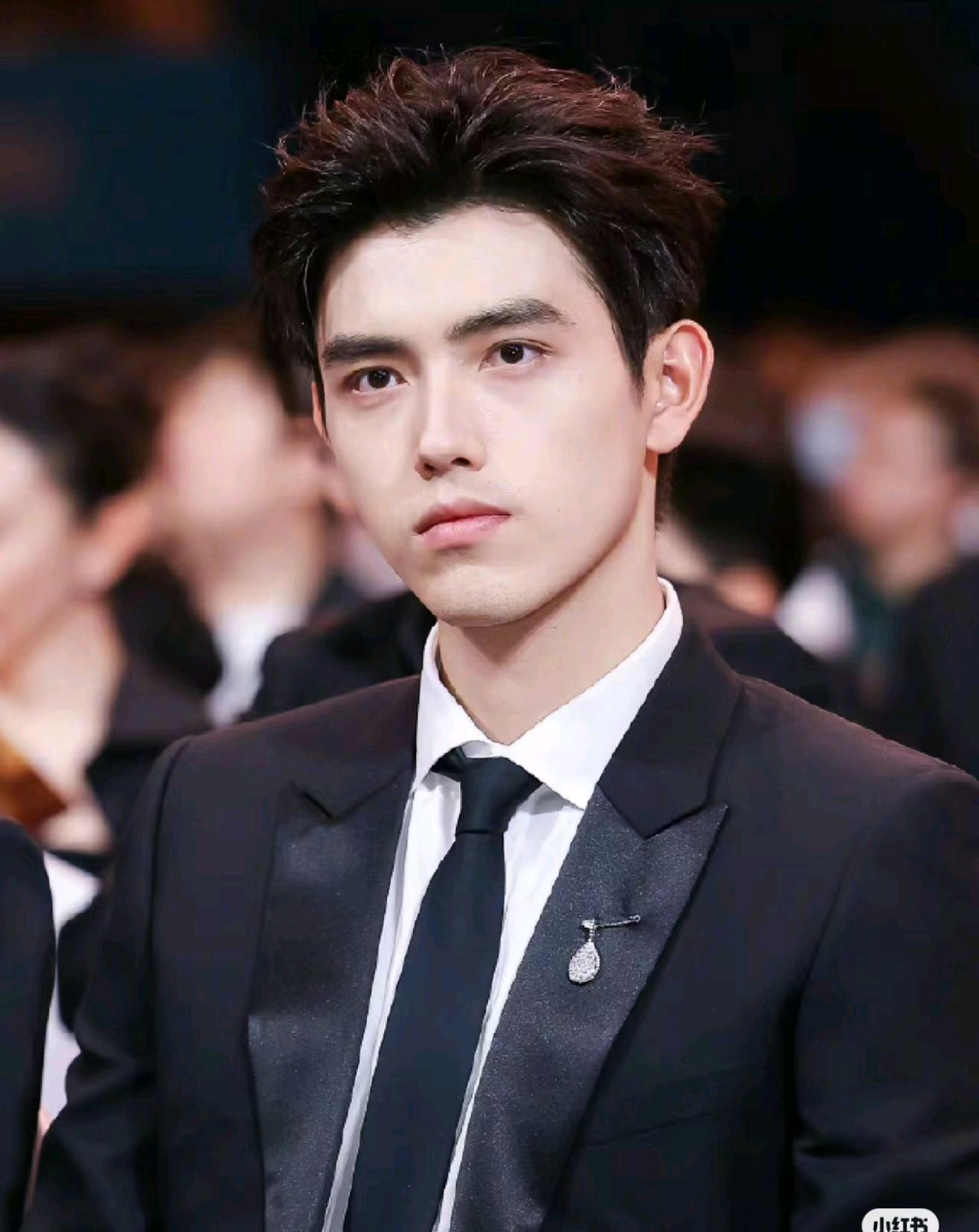盘点12位娱乐圈185以上男明星,谁是才是你心中的长腿欧巴呢!