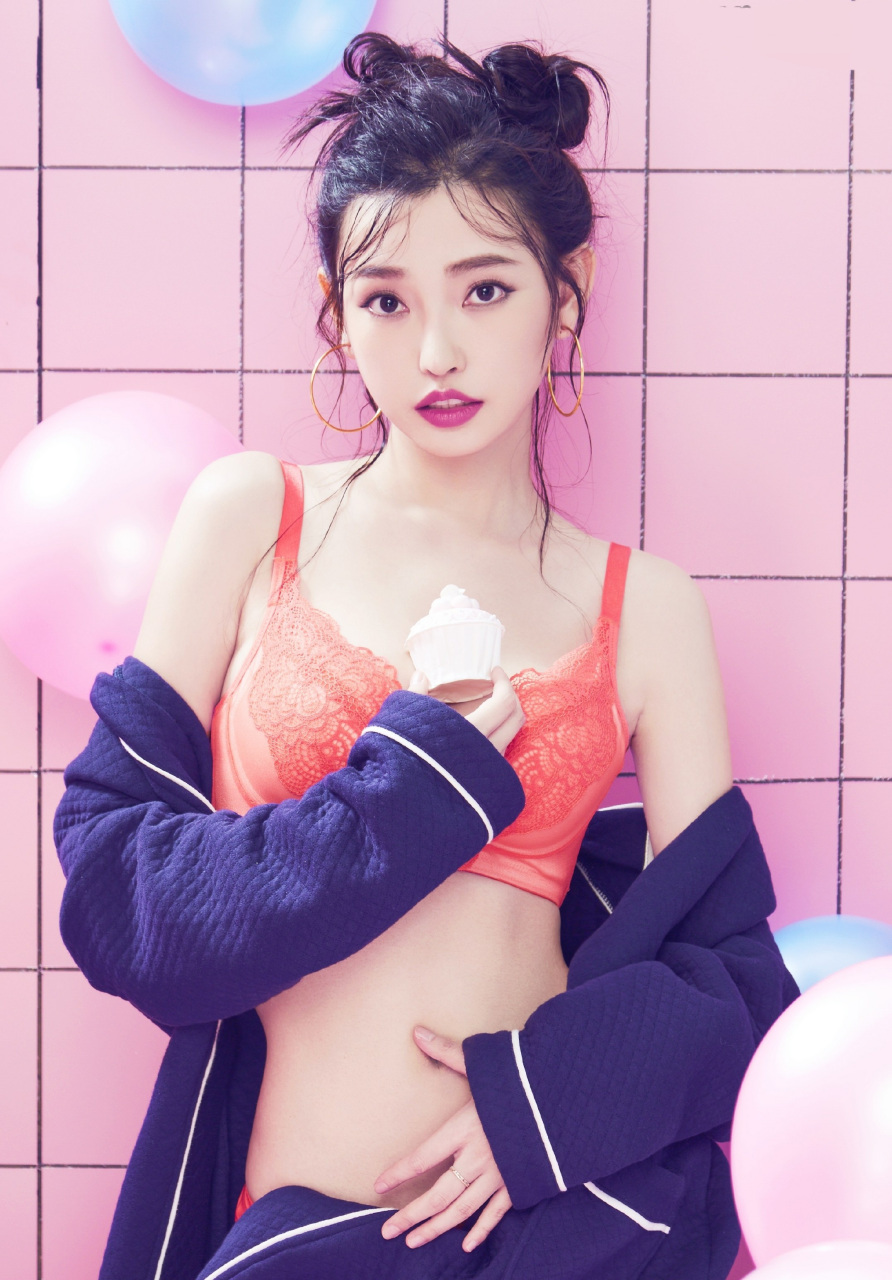 童菲内衣写真,青春靓丽#明星生图大赏