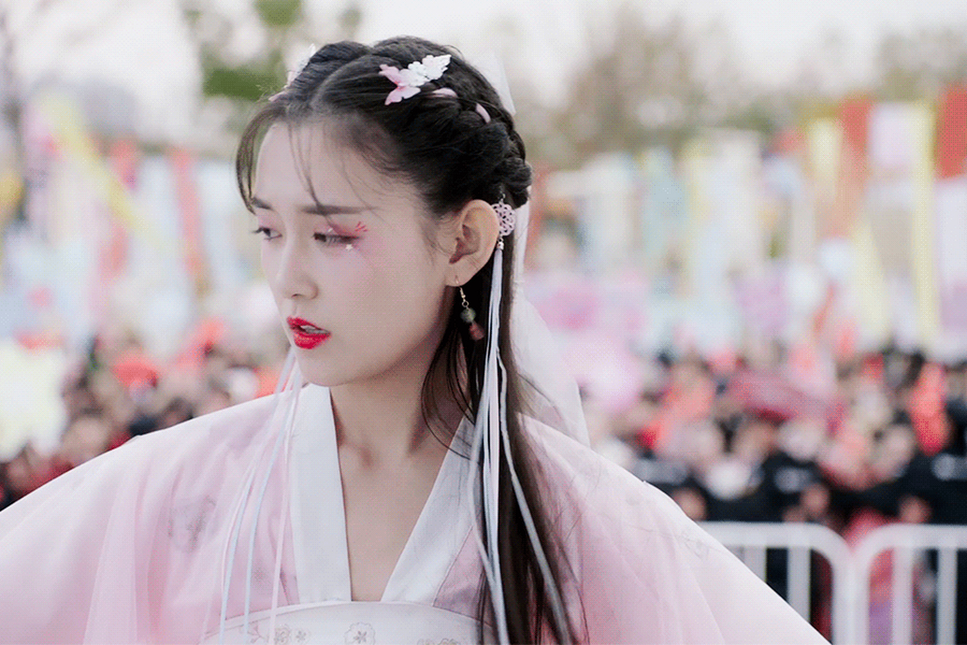 论妆造的重要性——蒋依依!