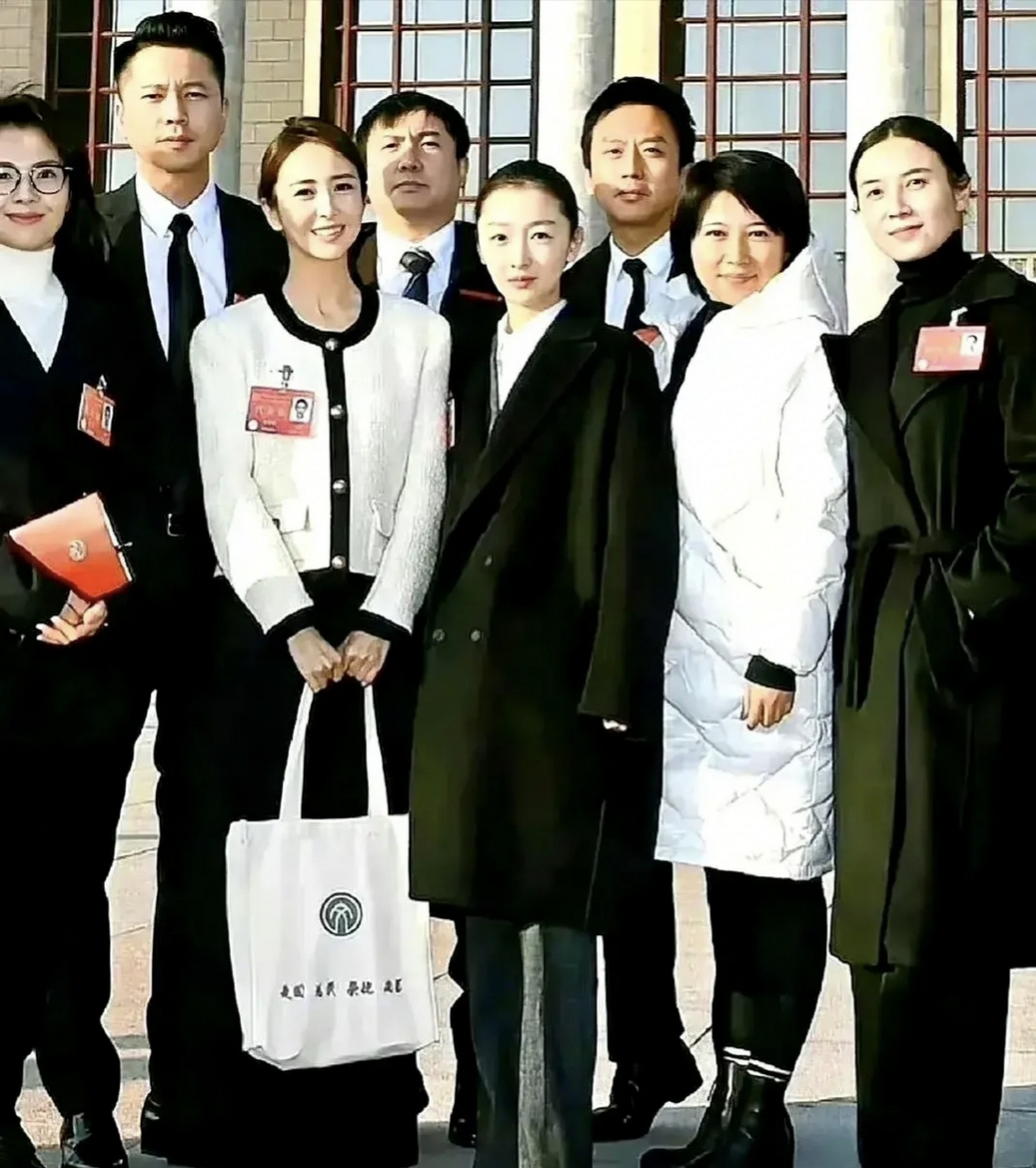 考古到一张旧照片,王雷的官方身高是185,沈腾邓超的官方身高都是180