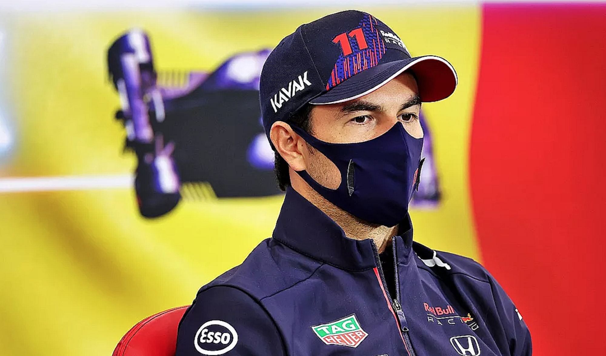 f1围场快讯:红牛2号车手佩雷兹与车队续约到2022年