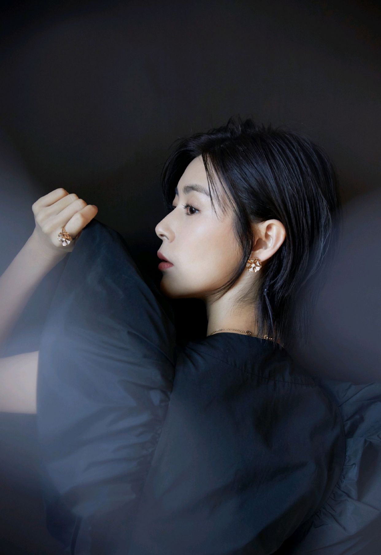 明星写真美图|卢杉