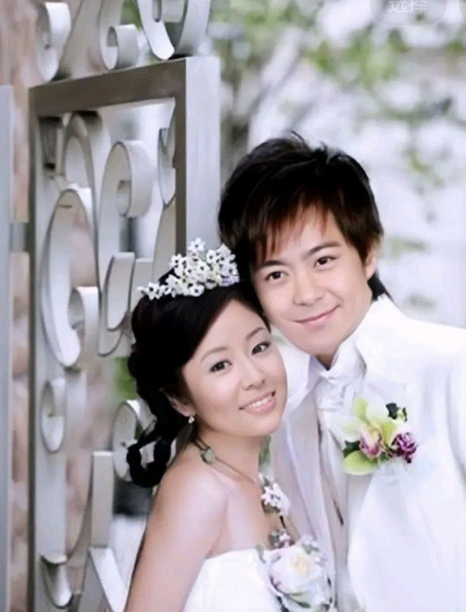 原来林心如拍过这么多婚纱照