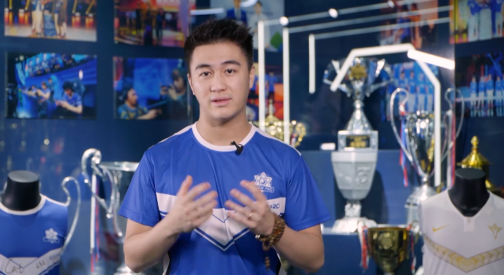 estar老板何猷君现场辱骂qg选手,sk直言选手心态出问题