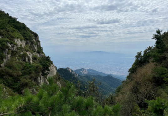 聽說你要徒步登泰山?建議還是先看看這則攻略吧