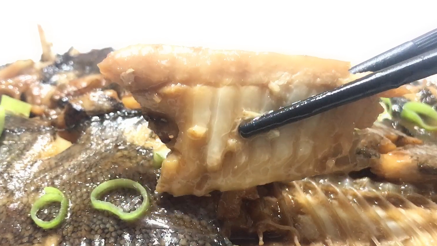 最欣慰的红烧鱼,作为一个老父亲送上的家常红烧鱼,感谢宝宝们