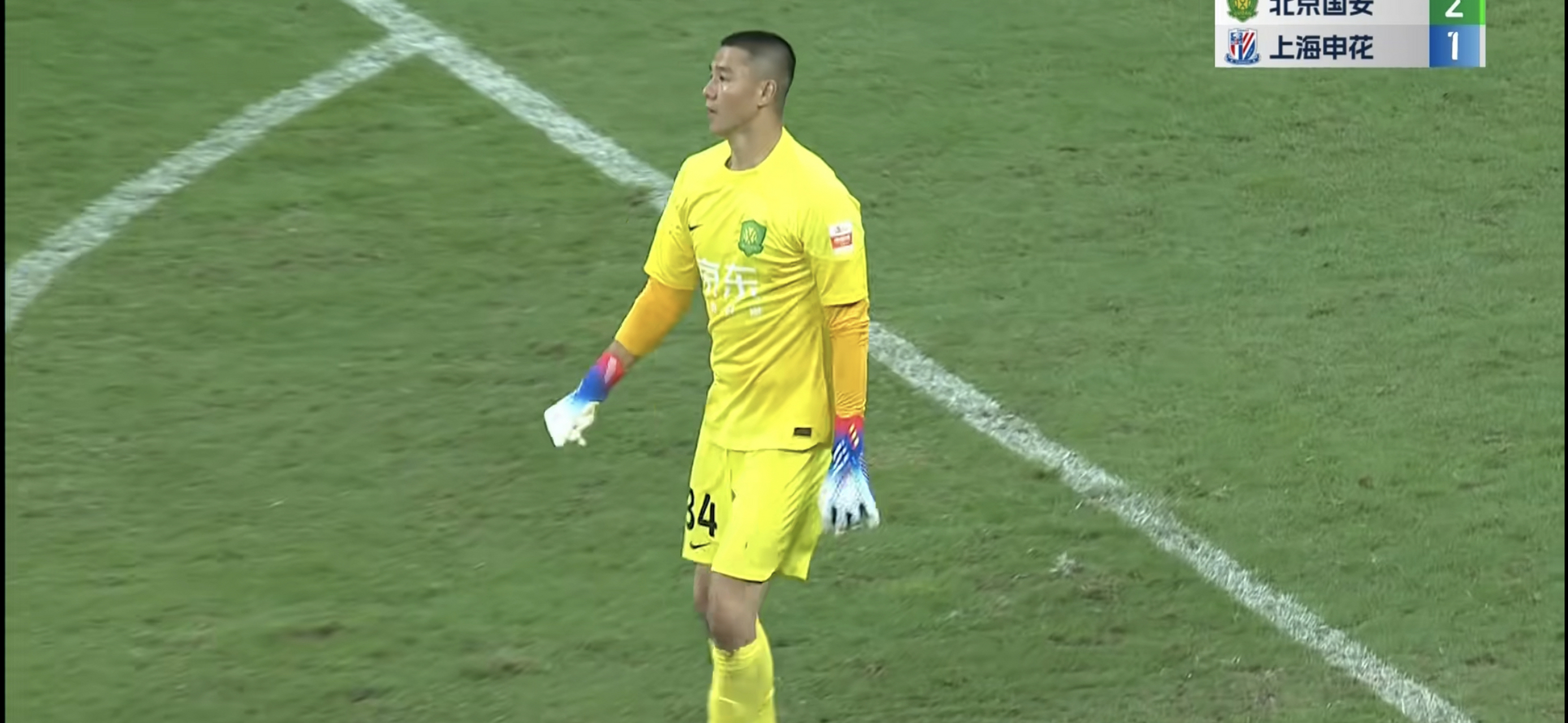 从2020赛季后半程,侯森成为国安主力门将开始,就关注到他了.