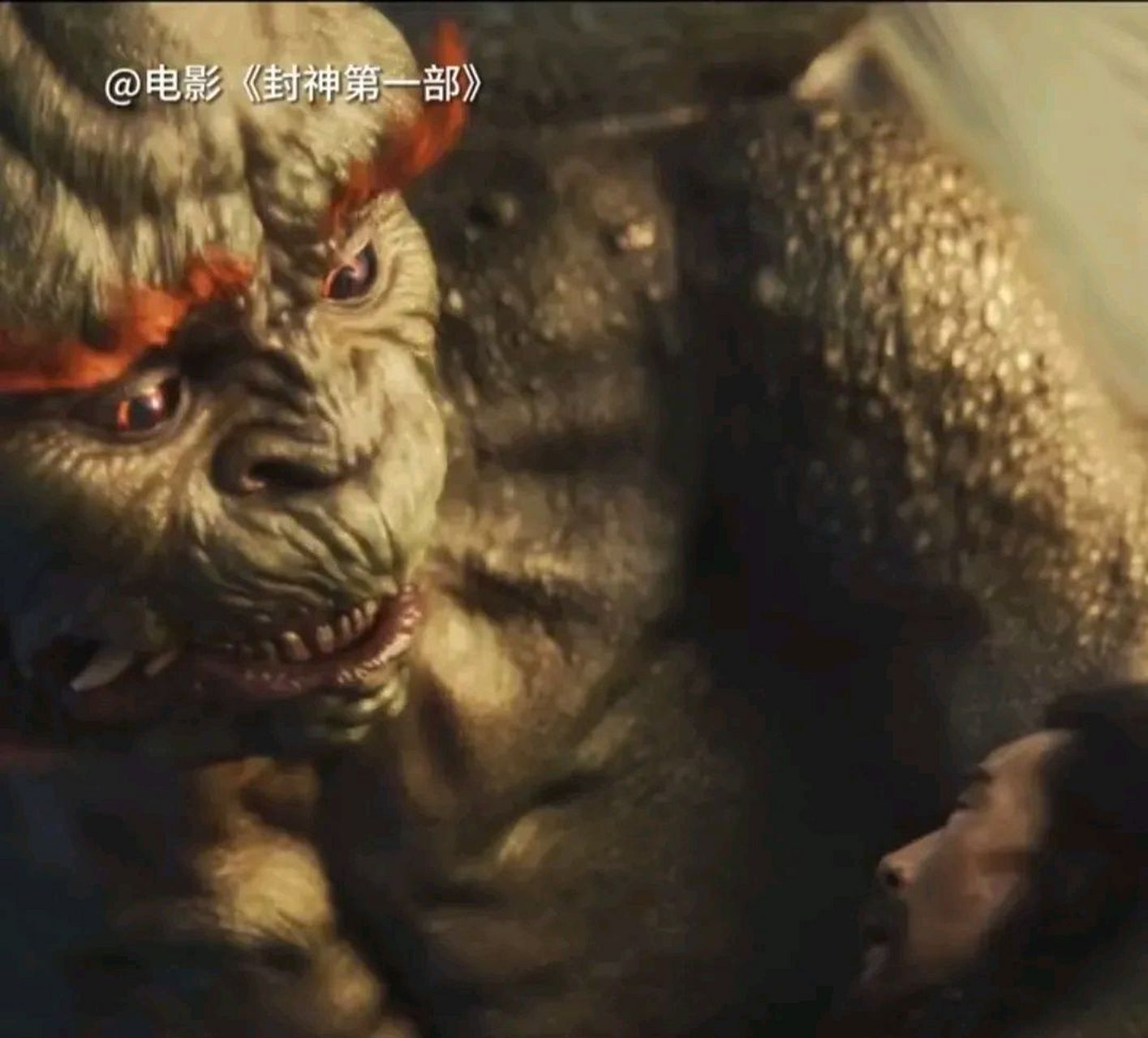 看《封神第一部》疑问:姬昌捡到雷震子的时候,他还是一个尚在襁褓的