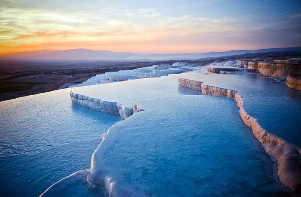 中国最美的"棉花堡",完全不比土耳其差,还不用担心被打扰