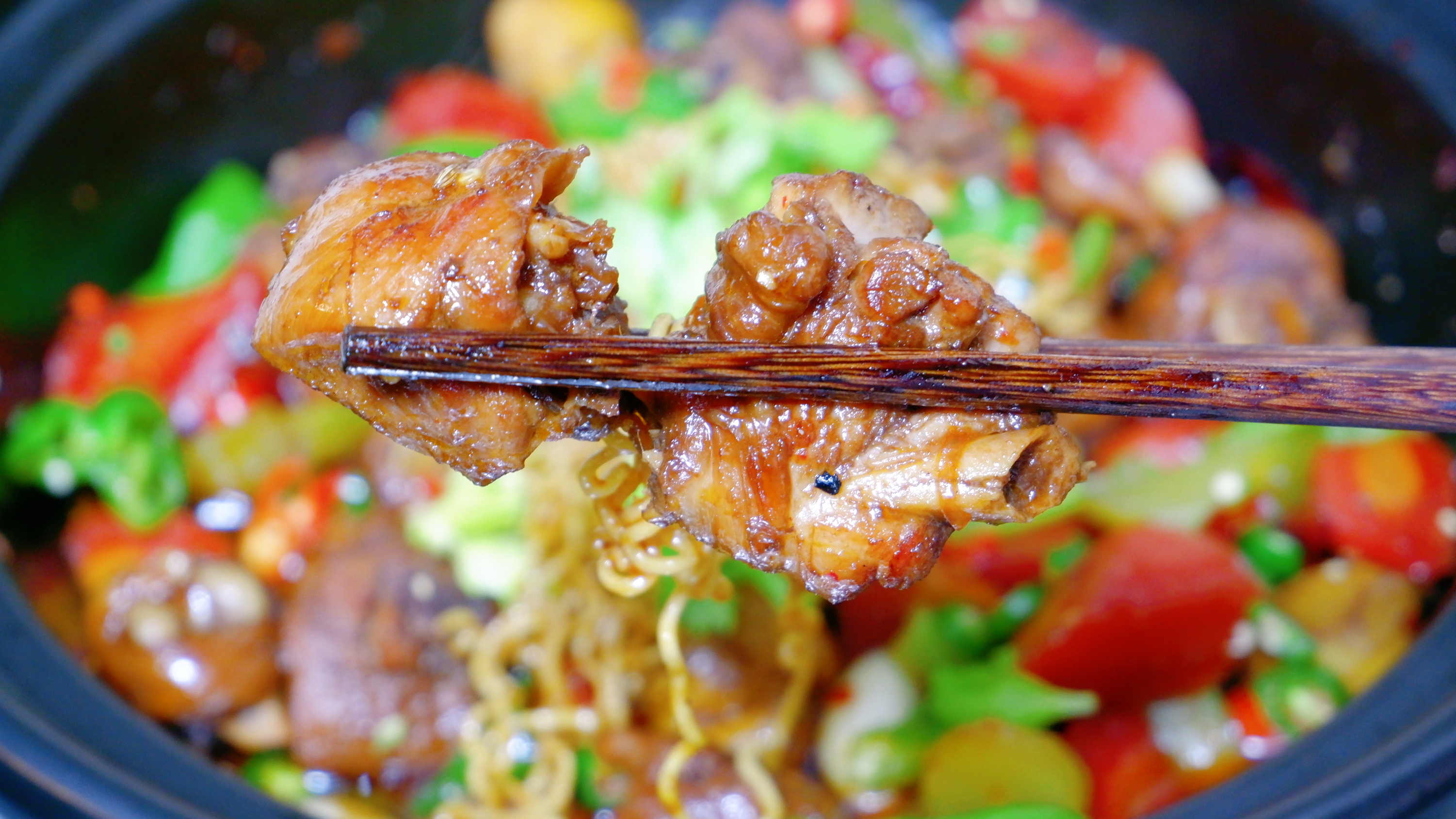 难道真的还有人没在大学吃过重庆鸡公煲吗