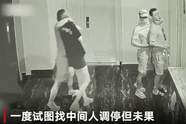 华人情侣在柬埔寨公寓遇害,监控显示被人挟持,原因曝光