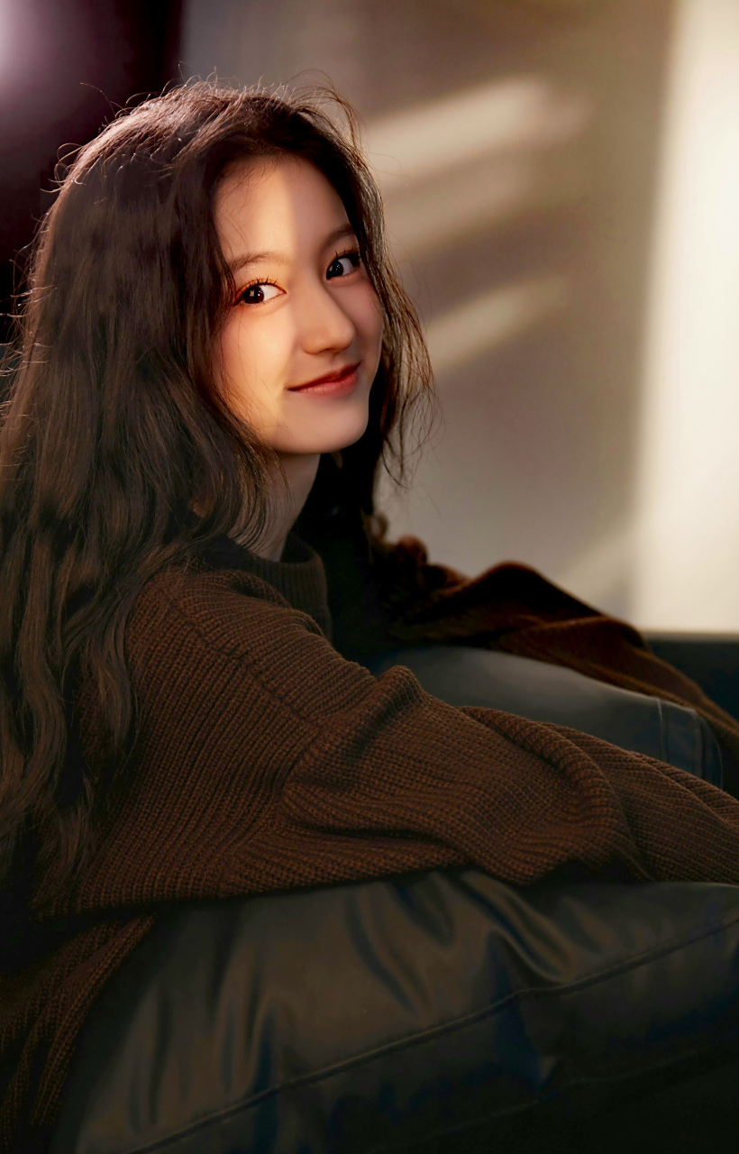 裴佳欣 漂亮 有氛围感 貌美如花 沉鱼落雁 看了会小鹿乱撞吧 #裴佳欣