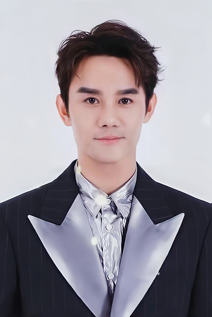 王凯# #陪王凯细水长流# #证件照