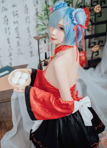 是粽粽子吖CosPlay蕾姆中国风女仆