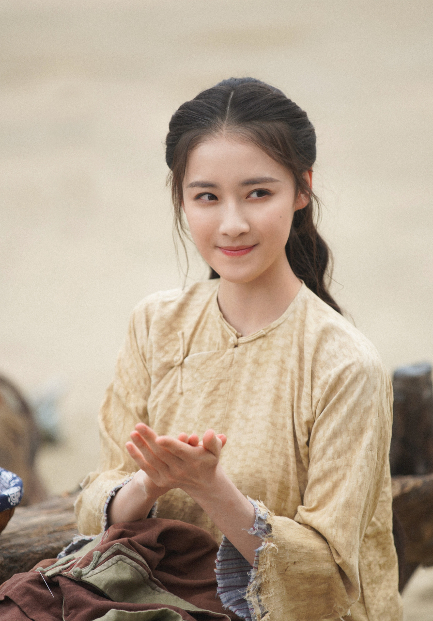 虽然说新《鹿鼎记》差评满满,张一山也把这部作品演成了搞笑画风,可女