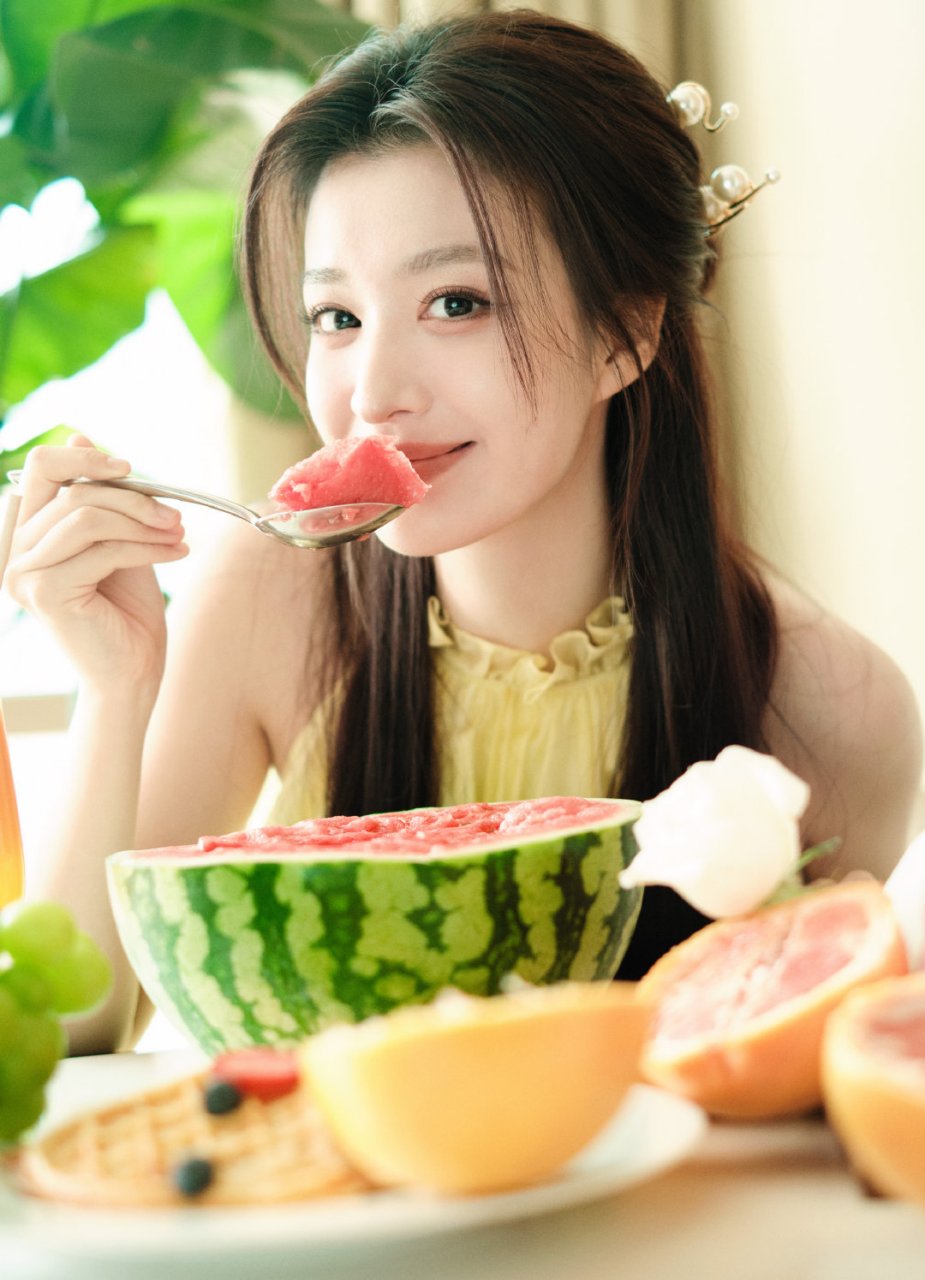 王楚然高清壁纸头像(三十)[鲜花]