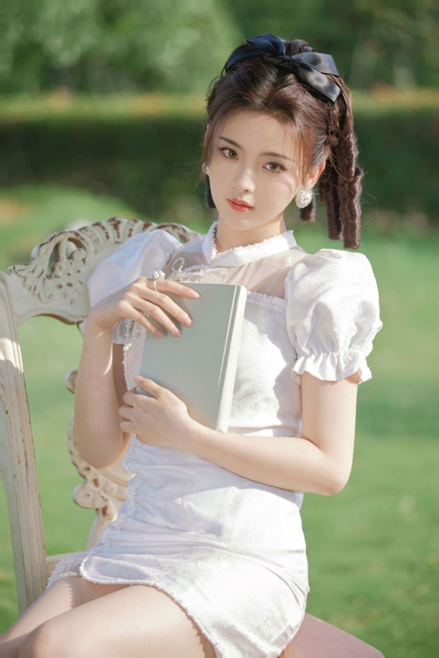 杨超越高清壁纸头像(八十)[色]