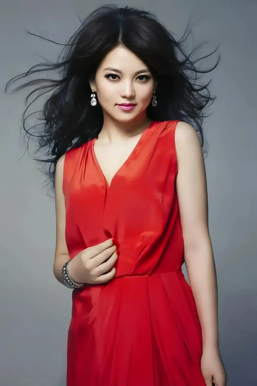 李湘愣住了,心中五味杂陈.