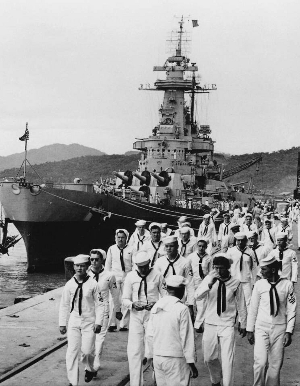 日本的陆军和海军的矛盾由来已久,第二次世界大战期间,陆军和海军不仅